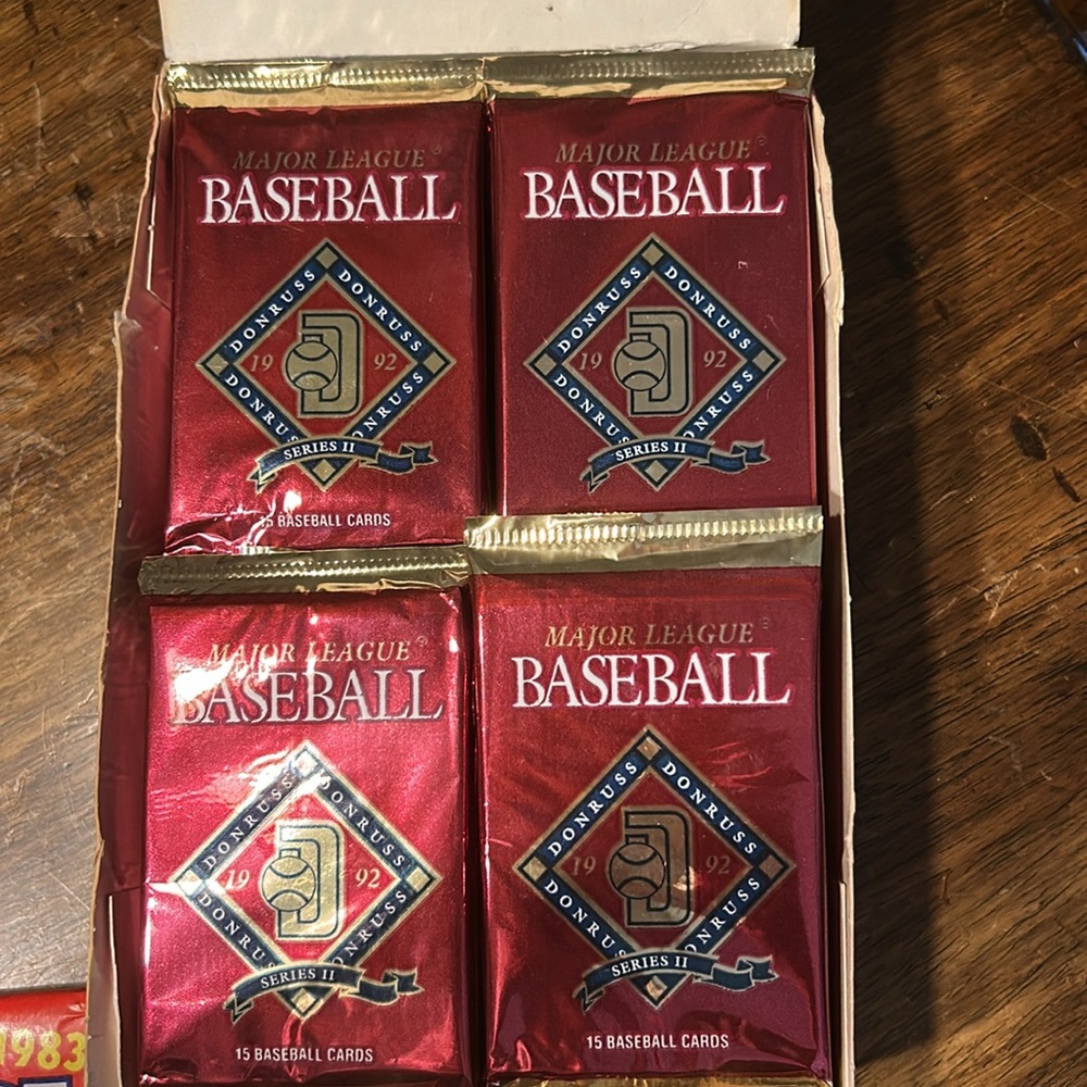 Russ 1992 Baseball Card Set - Red - Picture 3 of 4
